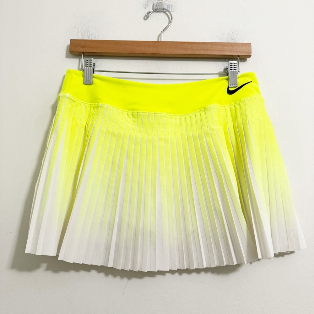 Nike Victory Court Tennis Skirt